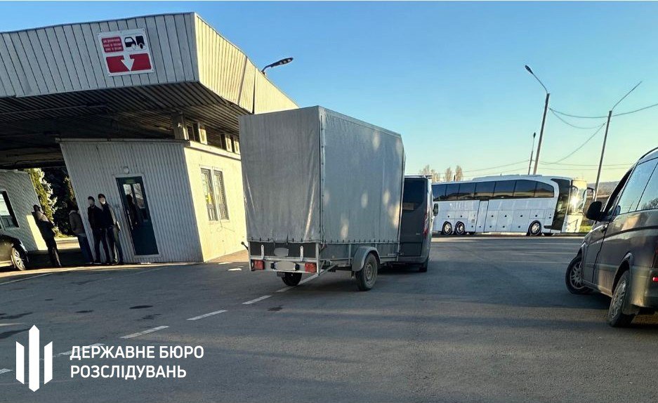 У Запоріжжі податківиця приховала купівлю нерухомості за кордоном на мільйони гривень
