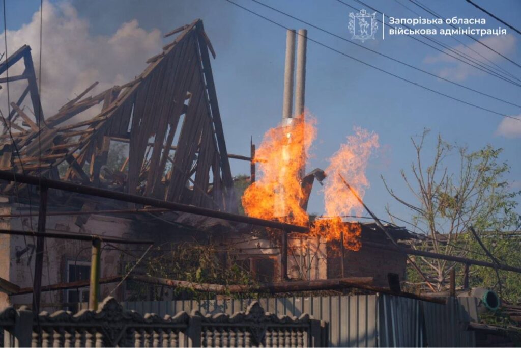 росіяни керованими авіабомбами знову ударили по Запоріжжю