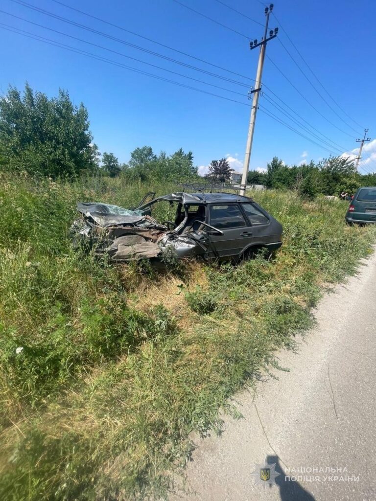 В ДТП на Запоріжжі загинула людина та постраждали підлітки