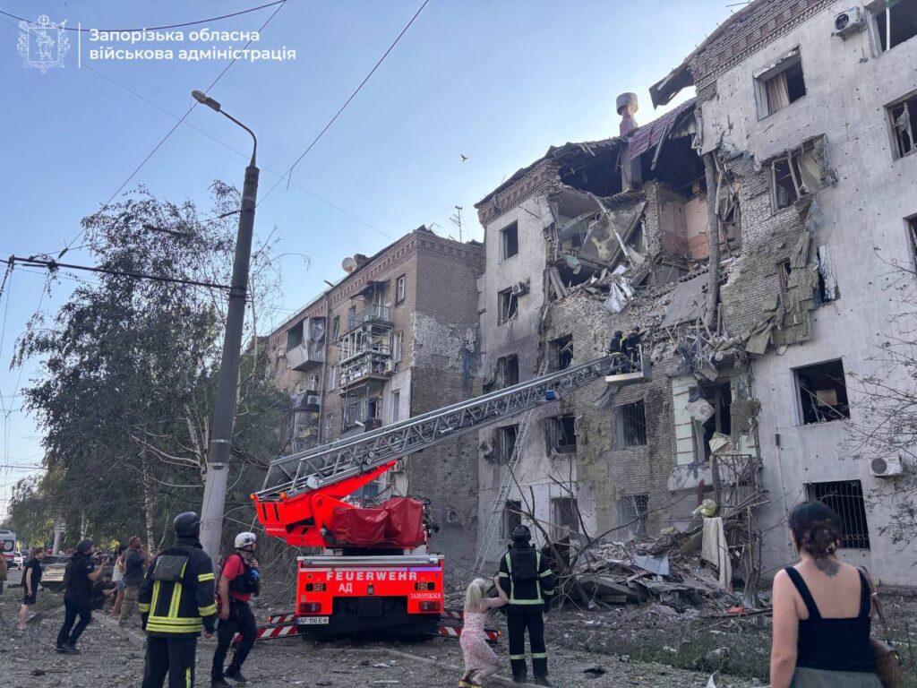 Внаслідок ворожої атаки 19 липня у Запоріжжі пошкоджено 79 житлових будинків