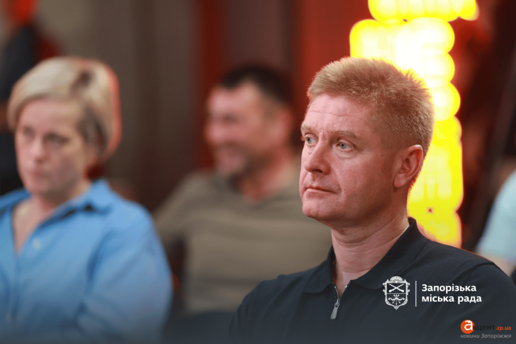 Під час сесії депутати також затвердили нового заступника міського голови – Віталія Горлова