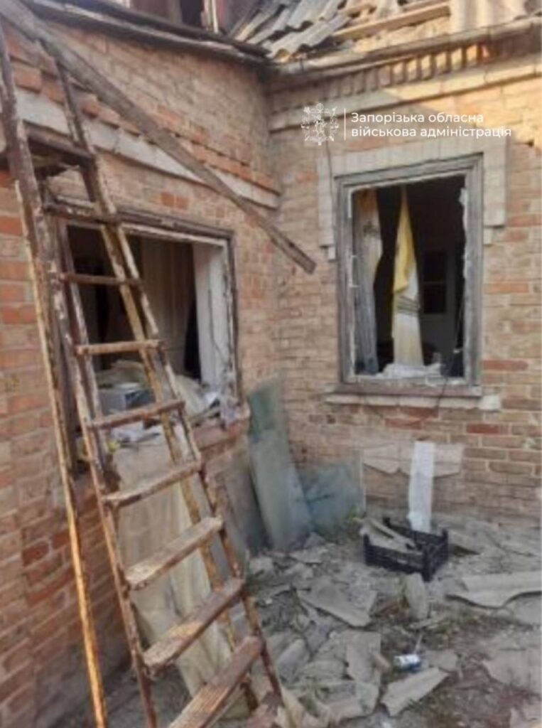 77-річна жінка дістала поранень через ворожу атаку по Біленькому