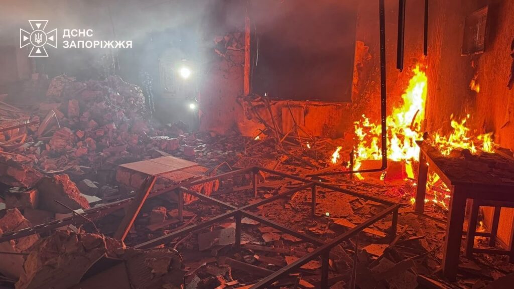Через атаки ворога у Запоріжжі та передмісті виникло 15 пожеж