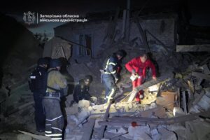 Під ранок росіяни вдарили по Запоріжжю шахедами, загинули дві жінки, поранені чоловік і дитина