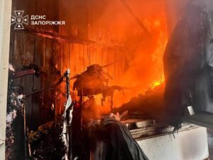 Під ранок росіяни вдарили по Запоріжжю шахедами, загинули дві жінки, поранені чоловік і дитина
