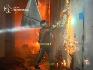 Під ранок росіяни вдарили по Запоріжжю шахедами, загинули дві жінки, поранені чоловік і дитина
