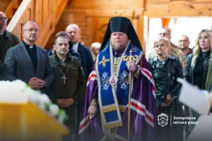 На Хортиці провели спільну молитву за Україну, її Захисників, Захисниць, поранених і полонених